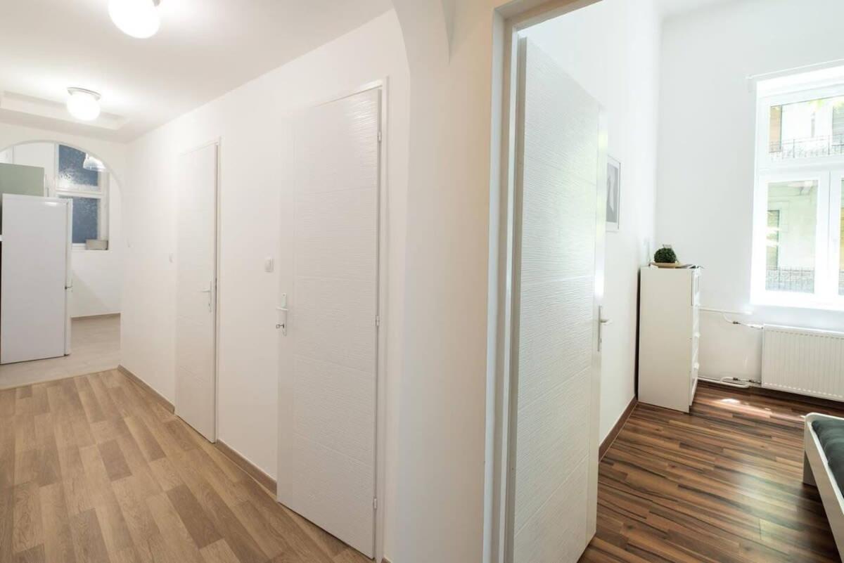 Brand New Central Ac Apartment ブダペスト エクステリア 写真